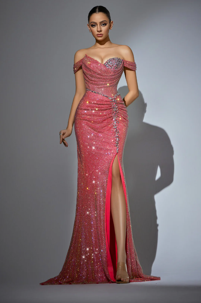 Vestido escote corazón hombros caídos malla elástica con cristales (6)